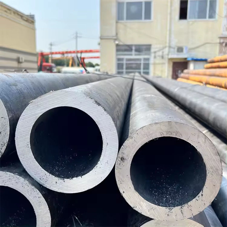 Astm A53 Sch40 24 дюймовый Апи 5l X70 Psl2 Sch 60 HR Бесшовная труба из углеродистой стали для водоснабжения